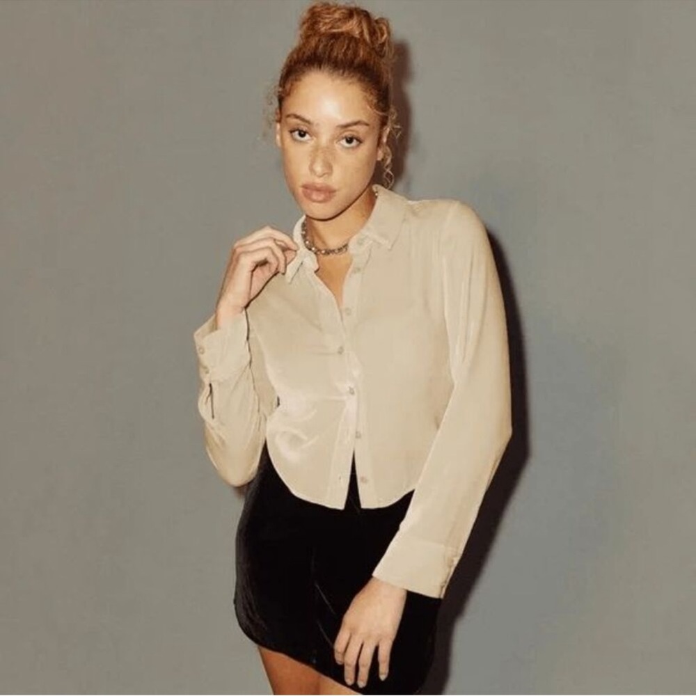 Reformation Cream Cam Velvet Long Sleeve Button Up Shirt Women's Size Large